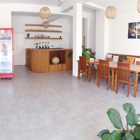 Mountbaylk Hotel Dehiwala-Mount Lavinia Bagian luar foto