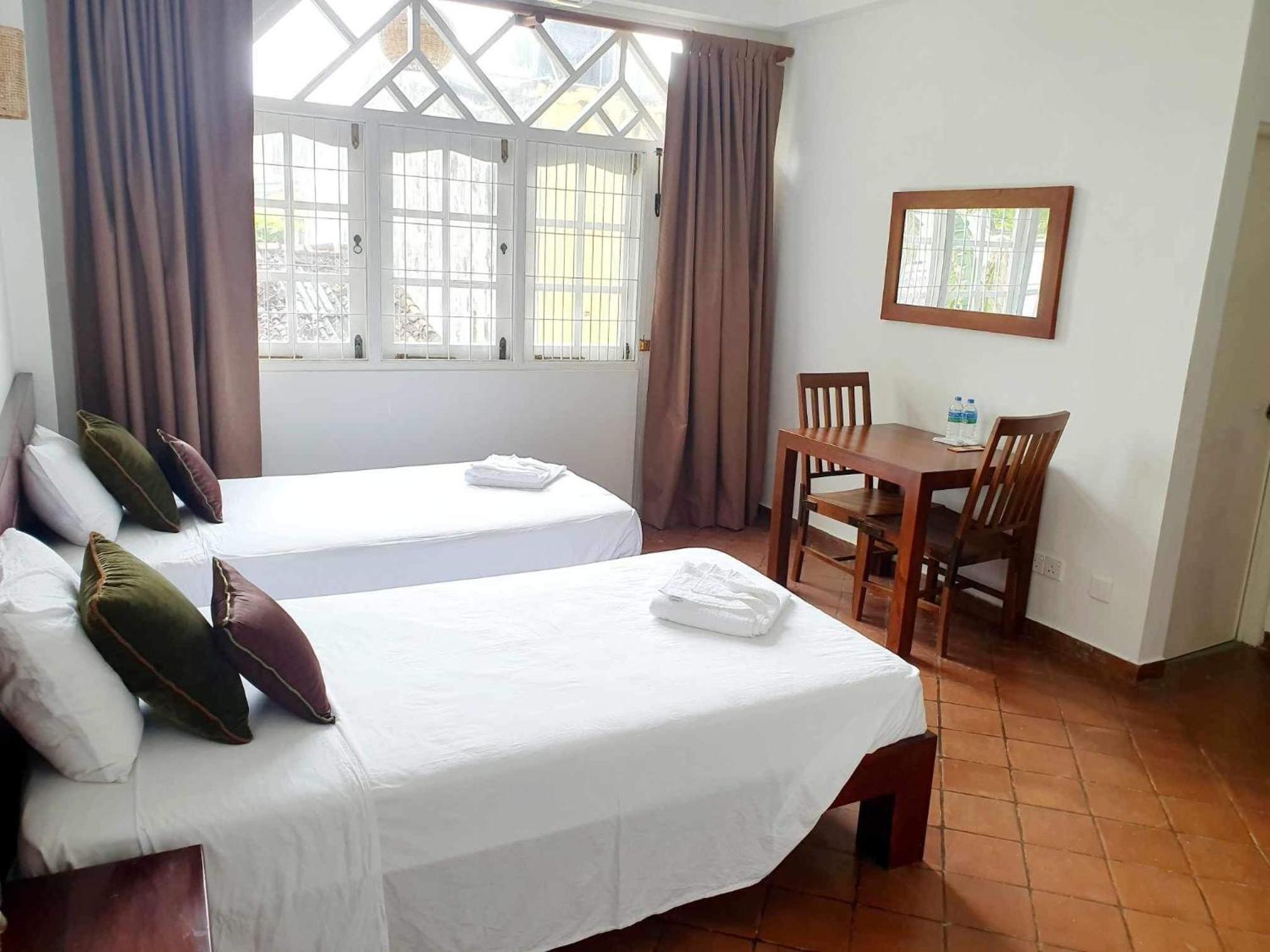 Mountbaylk Hotel Dehiwala-Mount Lavinia Bagian luar foto
