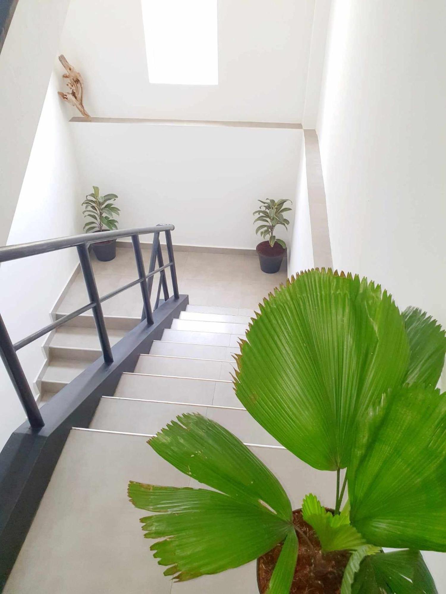 Mountbaylk Hotel Dehiwala-Mount Lavinia Bagian luar foto