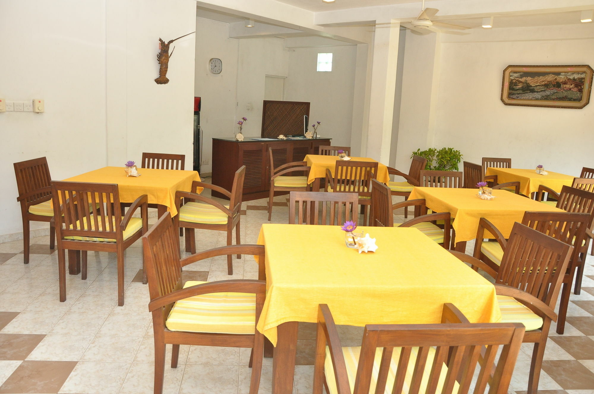 Mountbaylk Hotel Dehiwala-Mount Lavinia Bagian luar foto