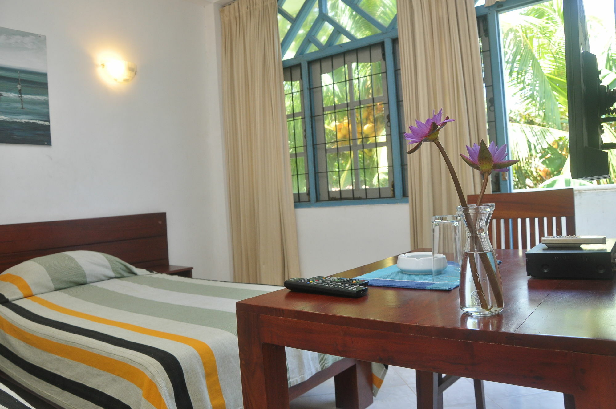 Mountbaylk Hotel Dehiwala-Mount Lavinia Bagian luar foto